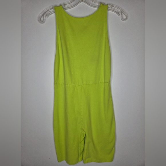 Forever 21 Size M Bright Lime Green Sleeveless Romper - Picture 2 of 6